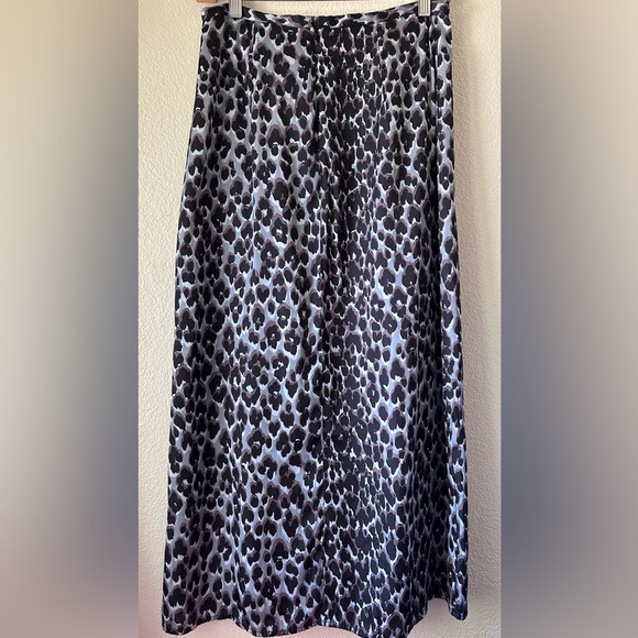 PAIGE Delfina Blue Ice Leopard-Print Skirt Size Small - Picture 4 of 10